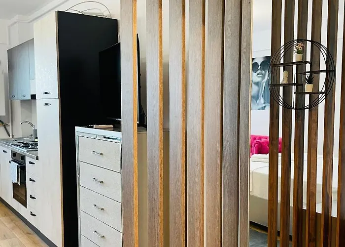 Q Dream Apartment - Palas Mall